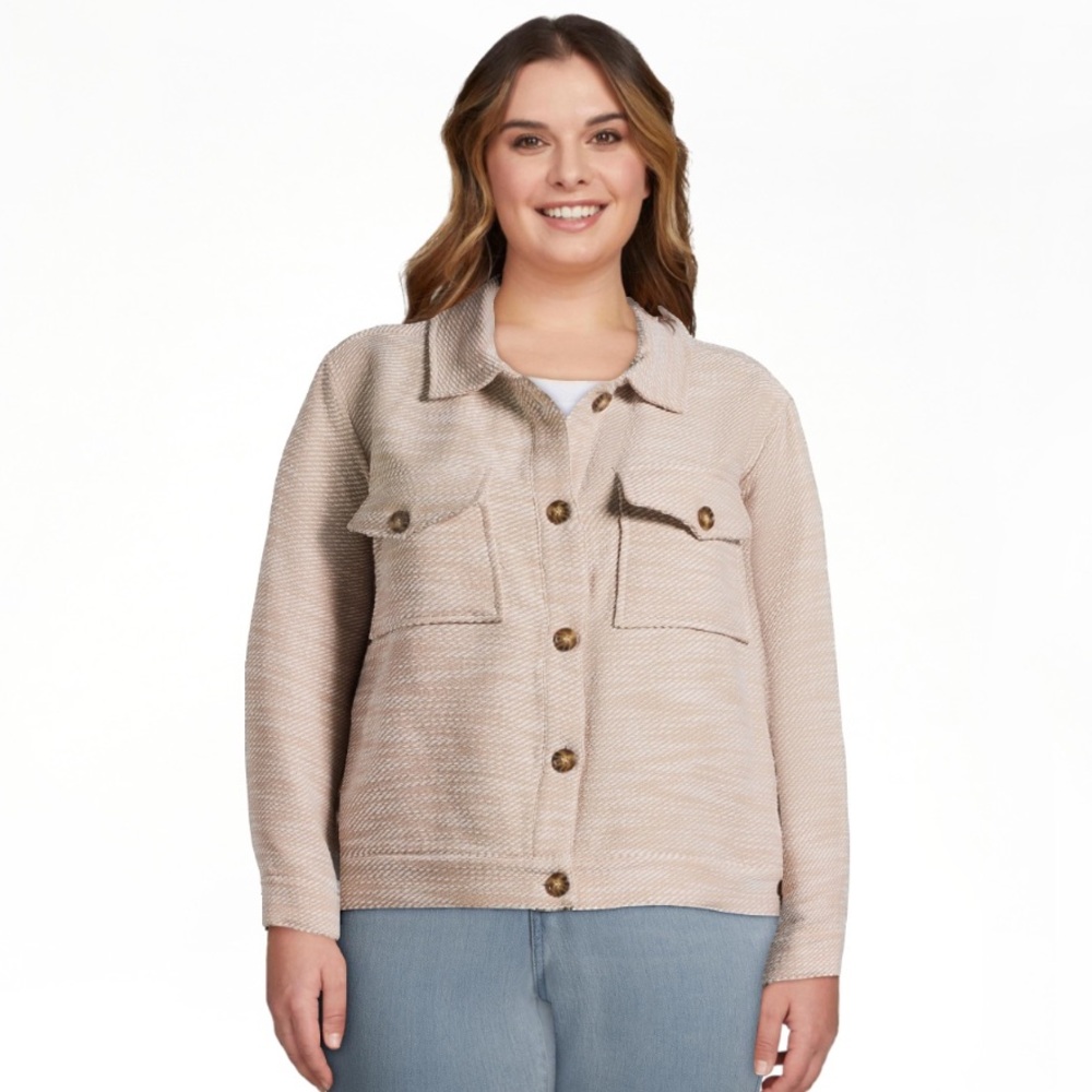 NWT Time and Tru Women's Lightweight Cropped Shacket with Flap Pockets